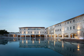  Terme di Saturnia Natural Spa & Golf Resort - The Leading Hotels of the World  Сатурния